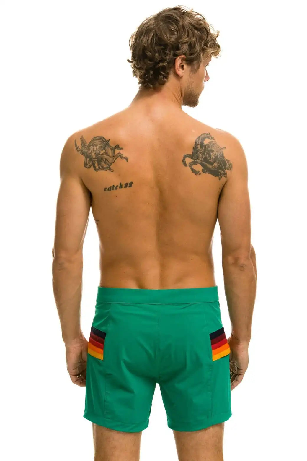 MEN'S HORIZONTAL 5 STRIPE FLEX SHORTS - AMAZON