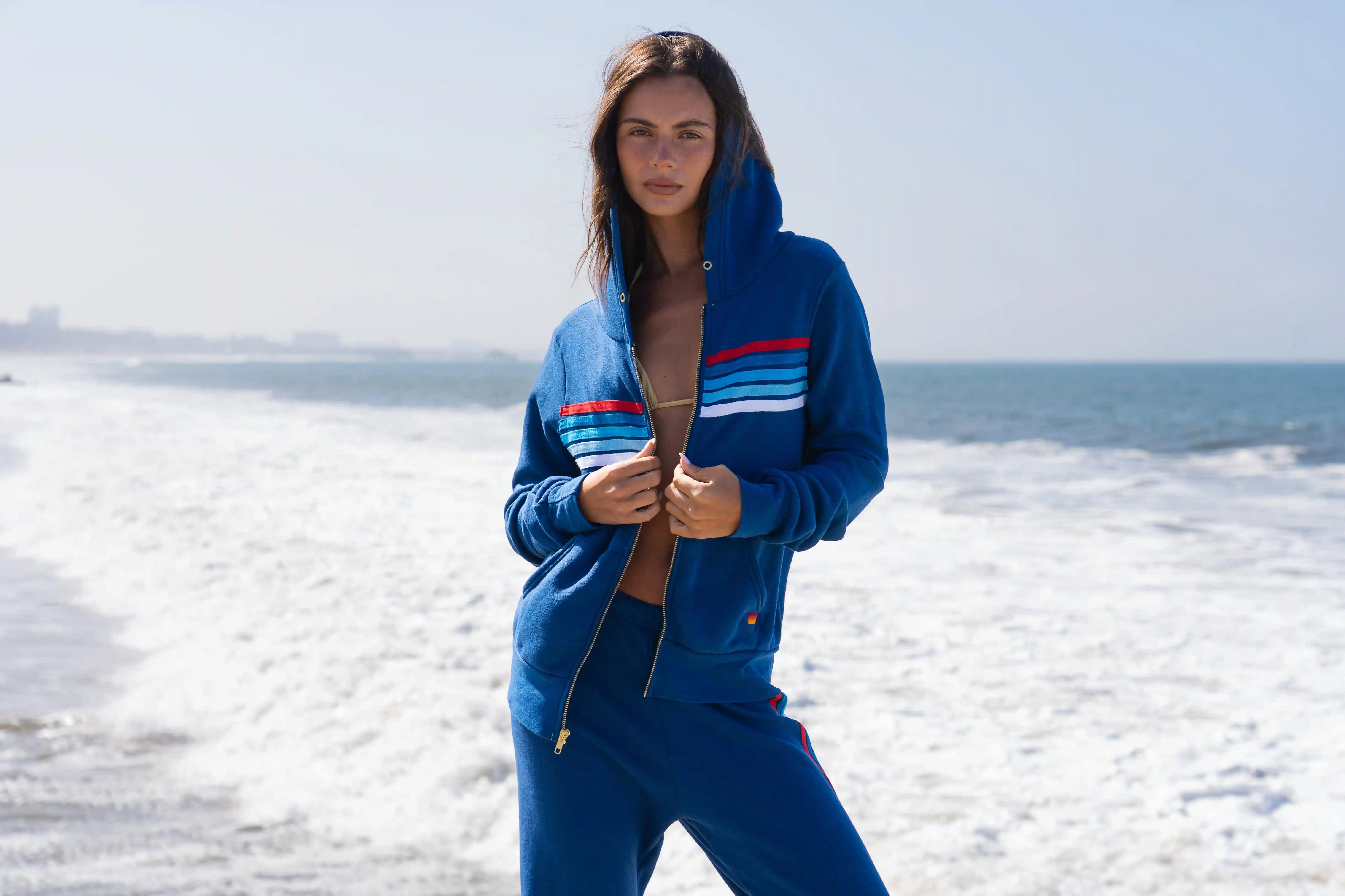 WOMEN'S 5 STRIPE AMERICA SWEATPANTS - ROYAL // USA